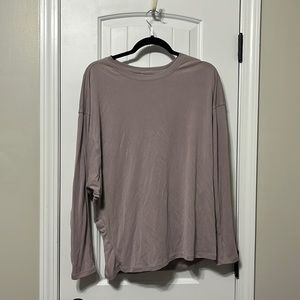 Lululemon loose fit activewear top
